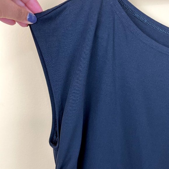 St. John Black Short Sleeve Tunic Cinched Blouse L - Picture 5 of 7